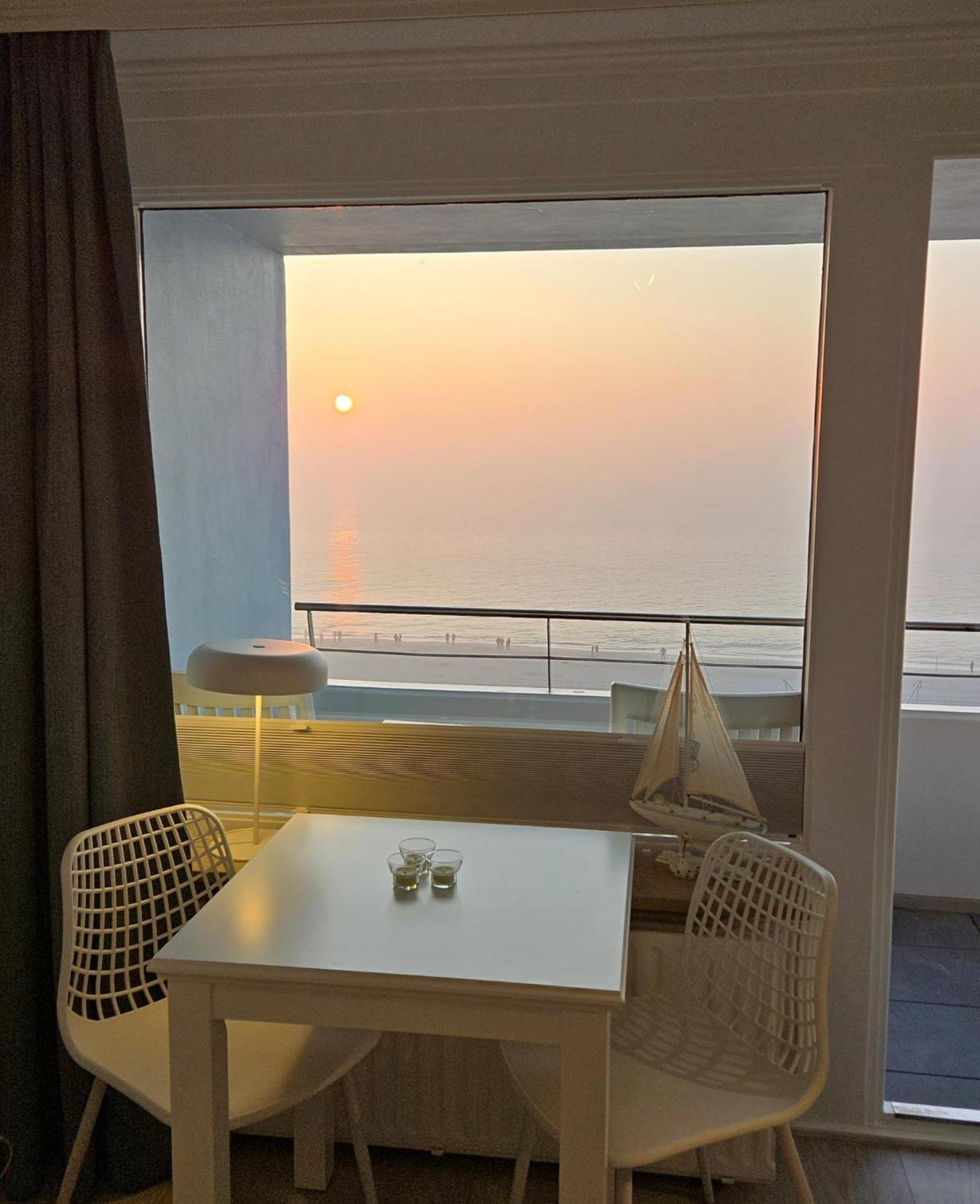 Haus Am Meer App104 Mit Meerblick Und Balkon Westerland Luaran gambar