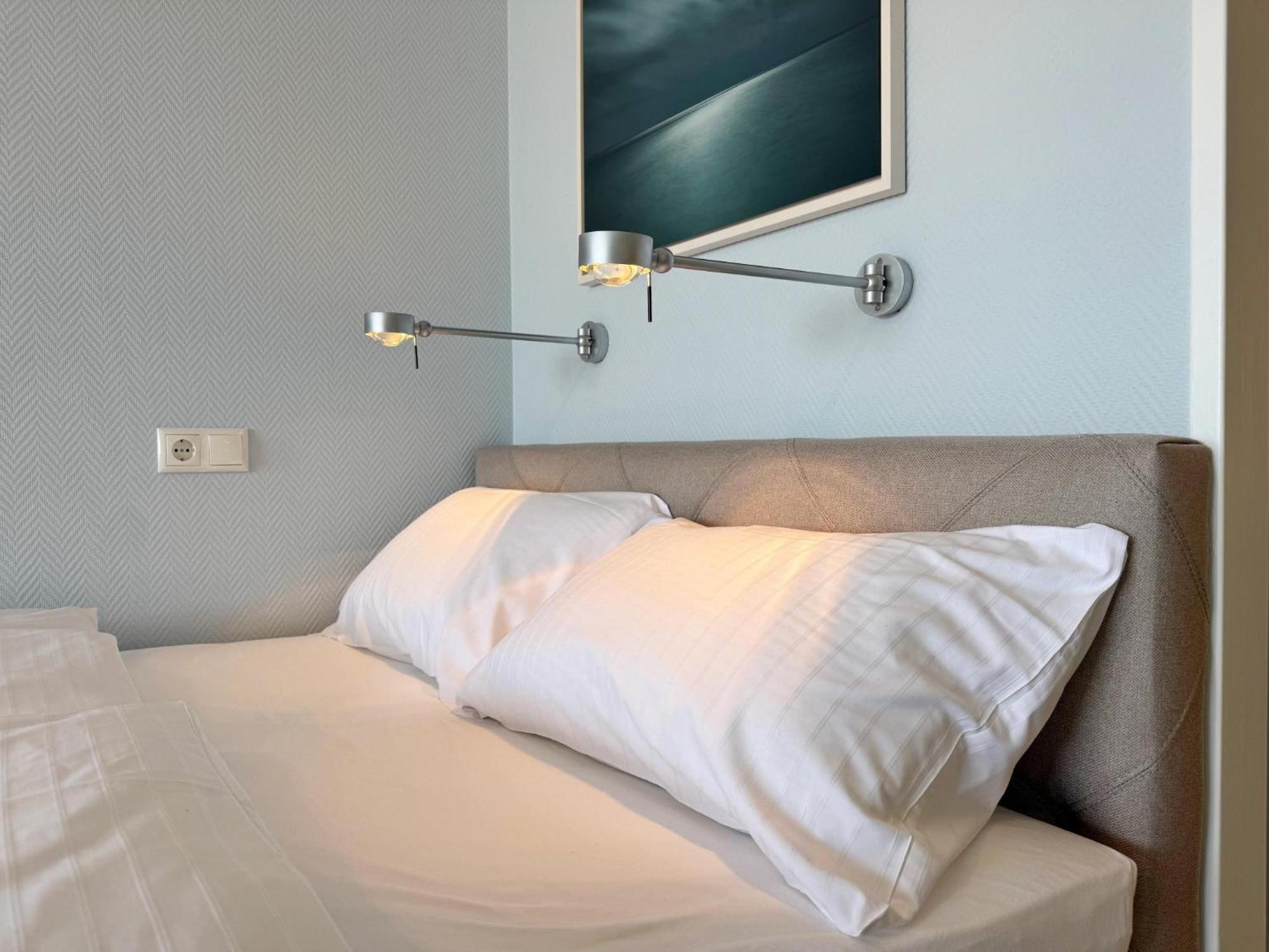 Haus Am Meer App104 Mit Meerblick Und Balkon Westerland Luaran gambar